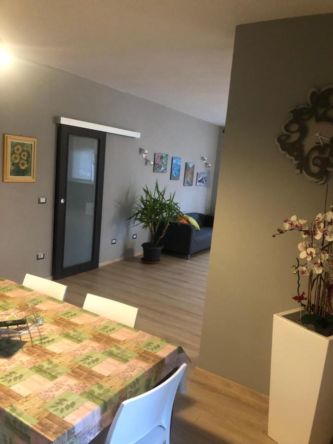 דירות דומודוסולה "La Bella Della Cappuccina" Casa Con Parcheggio Interno Gratuito מראה חיצוני תמונה